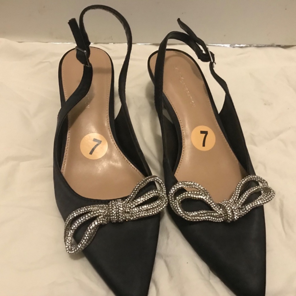 BCBG Pointed Toe Black Satin Slingback Rhinestone Bow - Picture 2 of 3